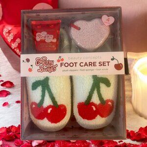 NEW!! CHERRY BOMB FOOT CARE SET - BEAUTY CONCEPTS - SIZE 50” X 70”